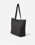 PUMA Base Shopper Bag Black Дамската чанта Puma в черно съчетава стил и практичност, снимка 2
