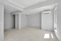 Продавам тристаен апартамент в Братя Миладинови , снимка 3