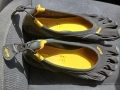 Боси обувки с пръсти Vibram 40, снимка 1