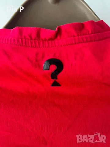 Guess xs/xxs оригинална тениска , снимка 4 - Тениски - 55421656