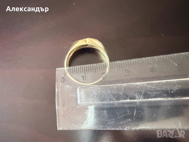 Златен пръстен с камък - 3,95 гр. 2 см. диаметър, снимка 4 - Пръстени - 54403085