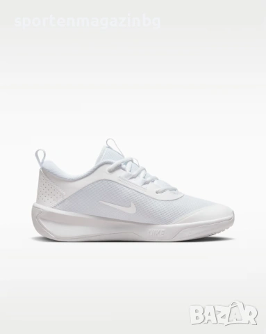 Юношески маратонки Nike Omni Multi-Court (GS), снимка 2 - Детски маратонки - 55102784