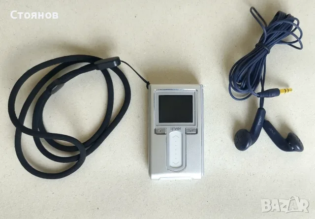 Дигитален мултимедиен плеар / рекордер iRiver H 10CX JUKEBOX / 1GB, снимка 3 - MP3 и MP4 плеъри - 55693830