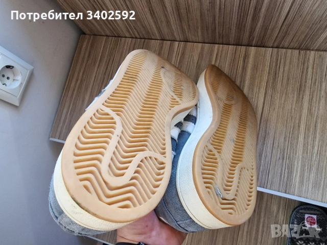 Кецове Adidas 42 номер, снимка 4 - Спортни обувки - 54791943