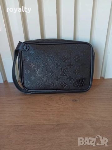Louis Vuitton Нова Черна Кожена Чанта Луи Витон Различни Дизайни , снимка 3 - Чанти - 54396062