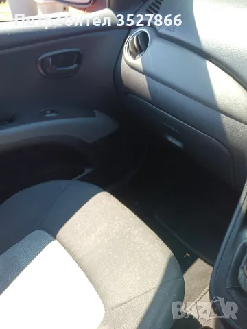Hyundai i10 десен волан, снимка 12 - Автомобили и джипове - 55343066