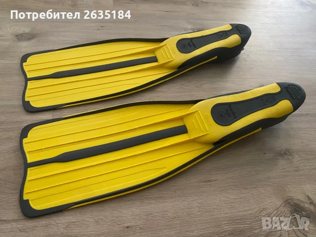 Плавници Cressi Rondine Light (размер 43-44), снимка 2 - Водни спортове - 55072116
