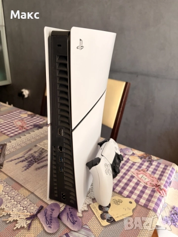 PlayStation 5 Slim Digital + PS Plus Extra
до 05.2027 - като нов, с кутия, снимка 2 - PlayStation конзоли - 55410718