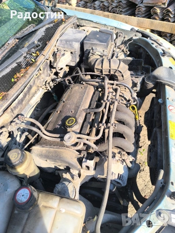 Ford focus mk1 1.4 16v цяла или на части , снимка 7 - Автомобили и джипове - 55251919