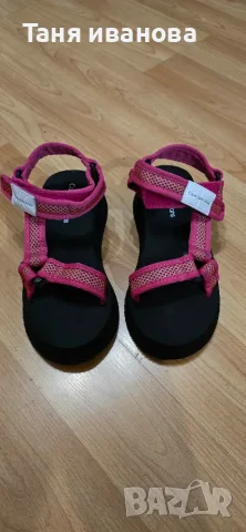 Calvin klein 38.5-дамски сандали, снимка 7 - Сандали - 55641259