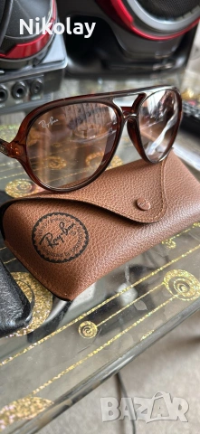 Учела ray ban , снимка 2 - Слънчеви и диоптрични очила - 55081242