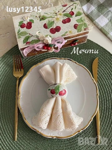 Дървена кутия с 6 пръстена за салфетки с черешки 🍒🌿🌸