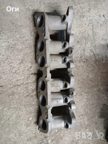 Всмукателен колектор за Фолксваген Голф 3 , Пасат В4 и Корадо VR6 021133206G