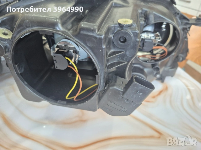 Кристални Неразличими от нови Оригинални фарове HELLA за Мерцедес МЛ164 Фейстлифт , снимка 5 - Части - 54954531