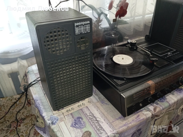 Ретро комбо грамофон,радио,касетофон с тонколони, снимка 4 - Аудиосистеми - 54654212