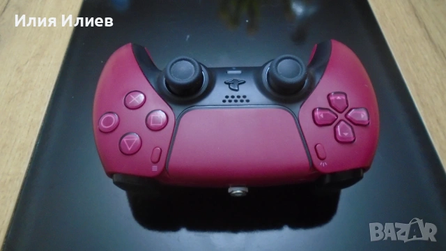 Sony PS5 GAMEPAD DUALSENSE WIRELESS/COSMIC RED CFI-ZCT1W, снимка 3 - Аксесоари - 54322141