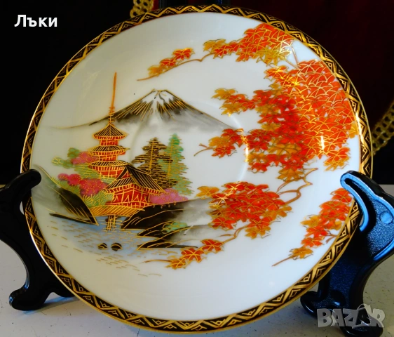 Чиния японски костен порцелан Satsuma Kazan,злато. 