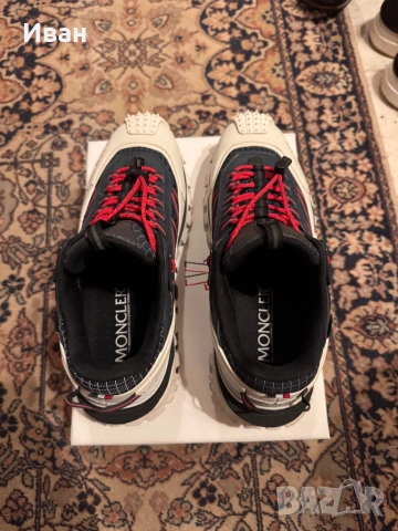 Moncler обувки