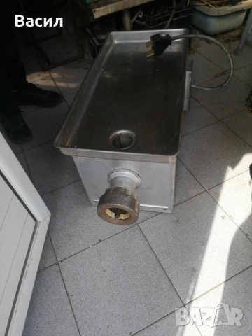 Българска месомелачка Волф 22