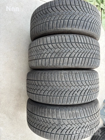 4бр.зимни гуми Semperit 235 55 R17