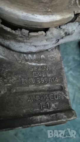 3U0 399 114 3U0 399 113 лапи скоростна кутия 6ск Пасат 5.5 VW/AUDI PASAT PASSAT B5.5 lapi kutiq, снимка 3 - Части - 55590522