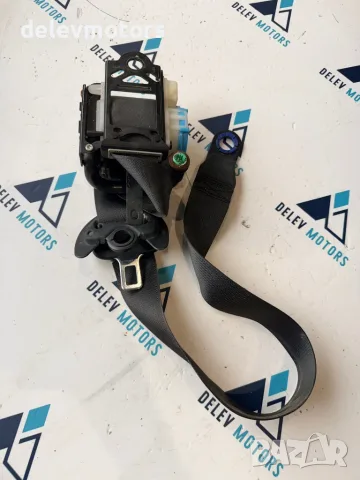 305257810 преден ляв колан от Toyota Yaris P13, 1.0i, 72 ph., 5 sp., engine 1KR-FE, KSP130 2020, снимка 3 - Части - 55573221