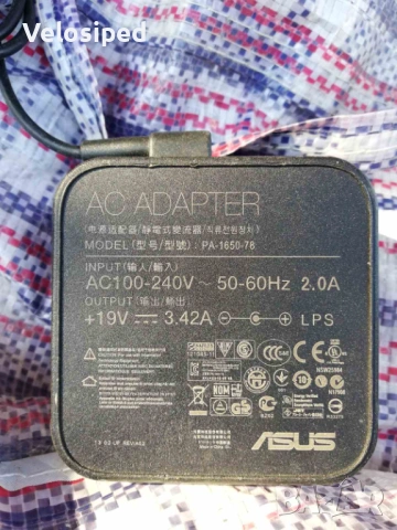Зарядно за лаптоп Asus  19V 3.42A, снимка 2 - Кабели и адаптери - 54443862