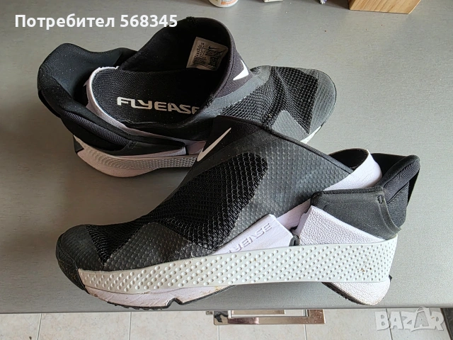 Маратонки Nike Fliease 42,5, снимка 2 - Маратонки - 54638452