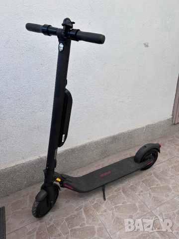 Електрическа тротинетка Segway Ninebot E25E Upgrade- 30 km/h
