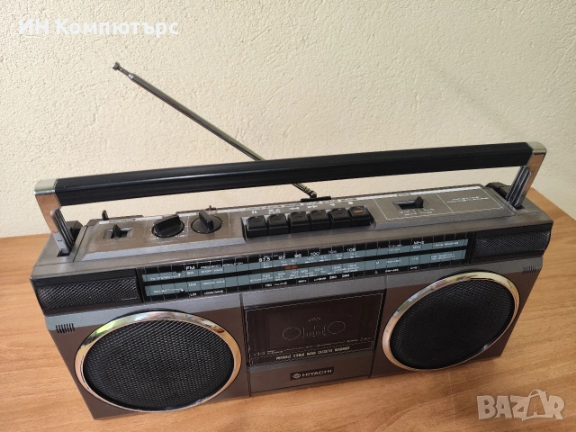 Продавам радиокасетофон Hitachi TRK-6880E, снимка 3 - Радиокасетофони, транзистори - 54335957