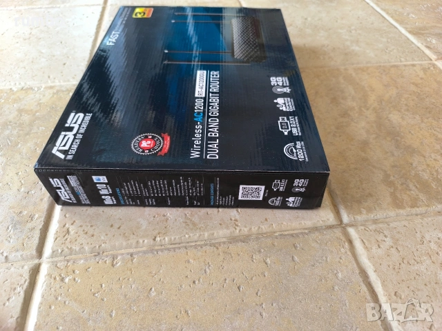 Продавам Wi fi рутер Asus AC1200 4 антени, снимка 6 - Рутери - 54512382