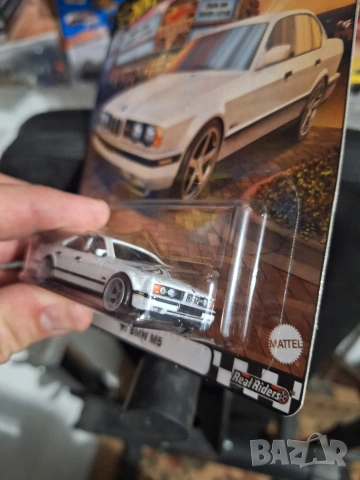Hot wheels BMW M5 92, снимка 3 - Колекции - 54484166