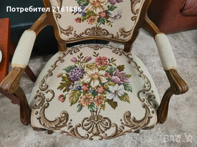 Комплект от две дъбови кресла с дърворезба и   гобленова дамаска , снимка 6 - Столове - 54100221