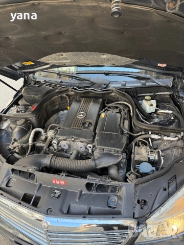 Mercedes C 180, снимка 12 - Автомобили и джипове - 54920862