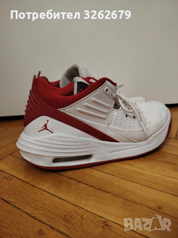 Nike jordan max aura 5 оригинални размер 44.5, снимка 3 - Маратонки - 54709298