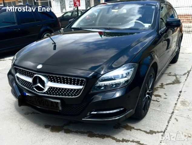  Продавам Мерцедес CLS 4MATIC, снимка 14 - Автомобили и джипове - 54117758
