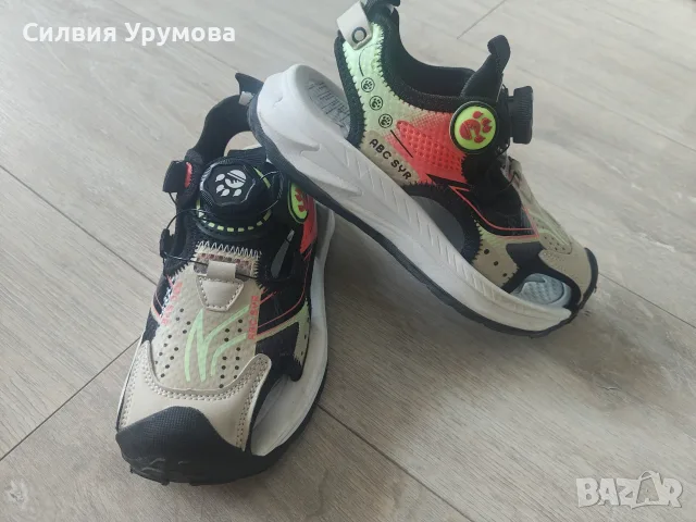 Детски сандали 32,5р