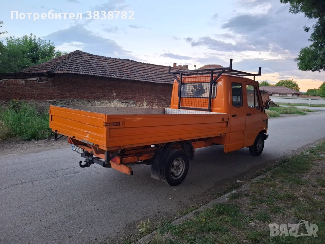 Mercedes 208D , снимка 4 - Бусове и автобуси - 54988238