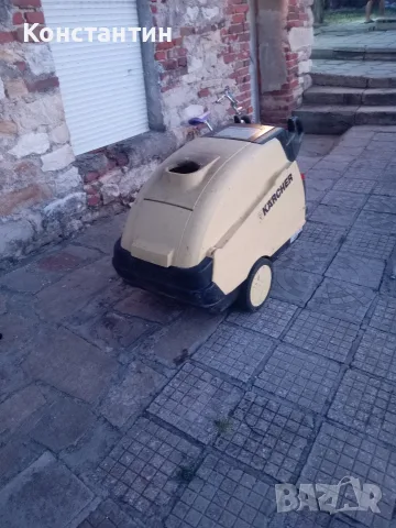 профисионална параструйка karcher цяла за части/възстановяване 