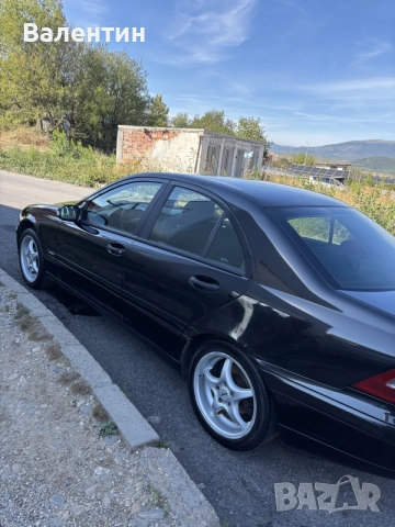 мерцедес в много добро състояние, снимка 6 - Автомобили и джипове - 55597336