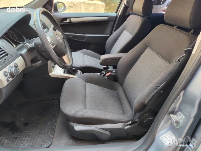 Опел астра 1.6i Navi климатик фейслифт 2008г., снимка 6 - Автомобили и джипове - 54042439