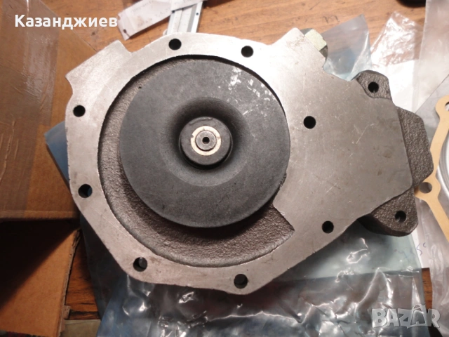 Водна помпа за John Deere R123395,546906 JD,ОМ 366,401,403., снимка 6 - Водни помпи - 53451602