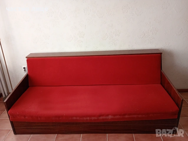  Разтегателен диван 