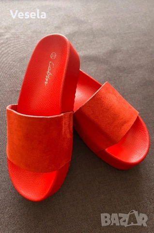 Дамски обувки и чехли, снимка 7 - Дамски ежедневни обувки - 54334477