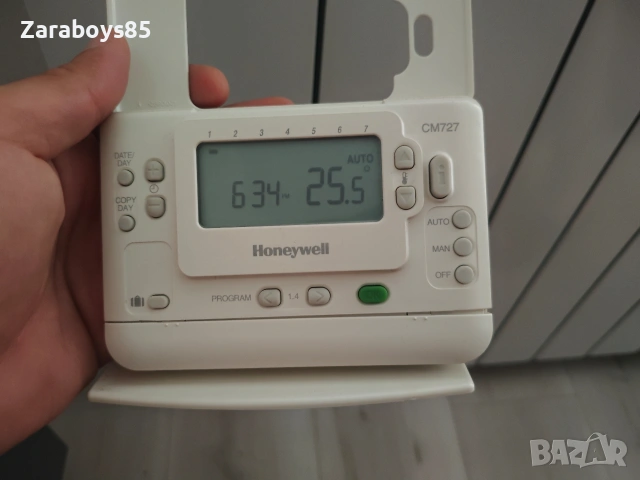Продавам Газов Котел Bosch Соndеnѕ 2500W WВС 28-1 DCЕ 2+ honeywell CM727, снимка 6 - Отоплителни печки - 53159971