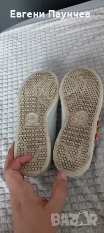 Adidas stan Smith размер 38 дамски маратонки в бял цвят , снимка 6 - Маратонки - 55397766
