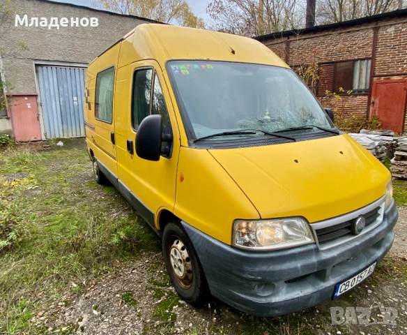 Кемпер Фиат Дукато с две легла и баня 