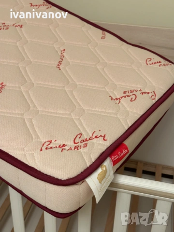 Бебешки матрак Pierre Cardin – 60 x 120 x 12 см, снимка 2 - Бебешки легла и матраци - 54866718