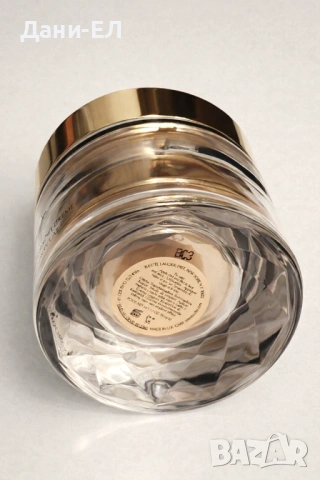Estee Lauder Re-Nutriv Ultimate Diamond Brilliance Soft Crème Луксозен крем срещу бръчки 50ml, снимка 3 - Козметика за лице - 54412658