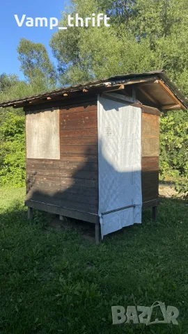 дървена къщичка с изолация